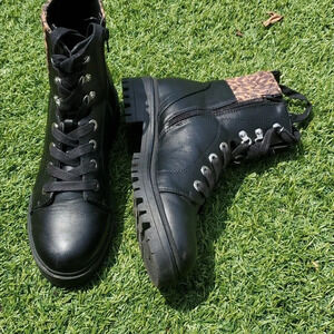 Nine West Womens Combat Boots